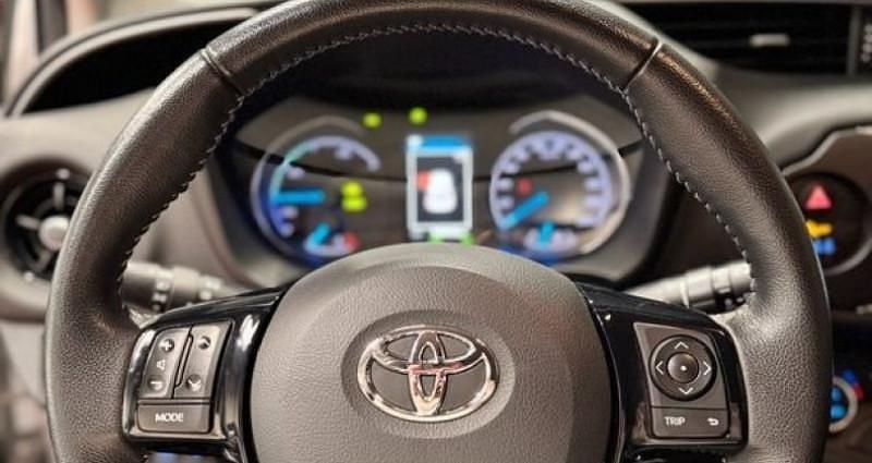 Occasion Toyota Yaris Hybrid 100 ch (73 kW) 2017 Citadine