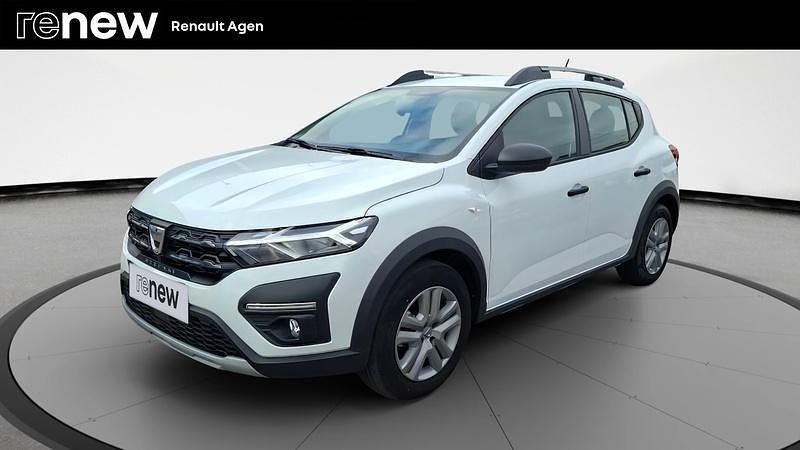 Blanc Utilisé 2023 Dacia Sandero Essentiel Citadine | 13 989 € (Prix juste) - Image 1/4