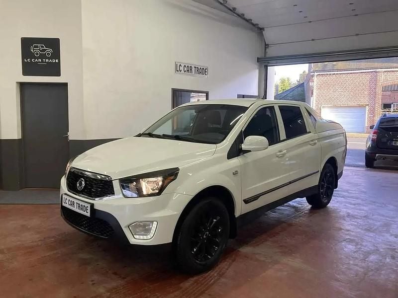 Blanc Occasion 2018 Ssangyong (KGM) Actyon SUV | 17 000 € - Image 1/4