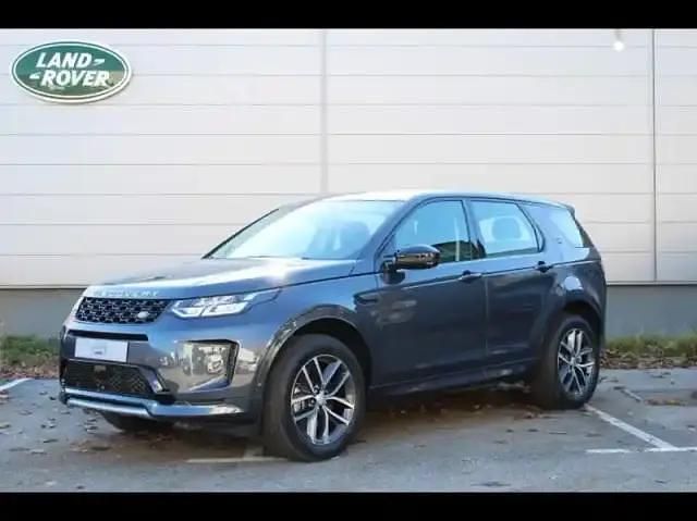 Varesine blue métallisé Nouvelle 2025 Land Rover Discovery Sport S SUV | 61 800 € - Image 1/4