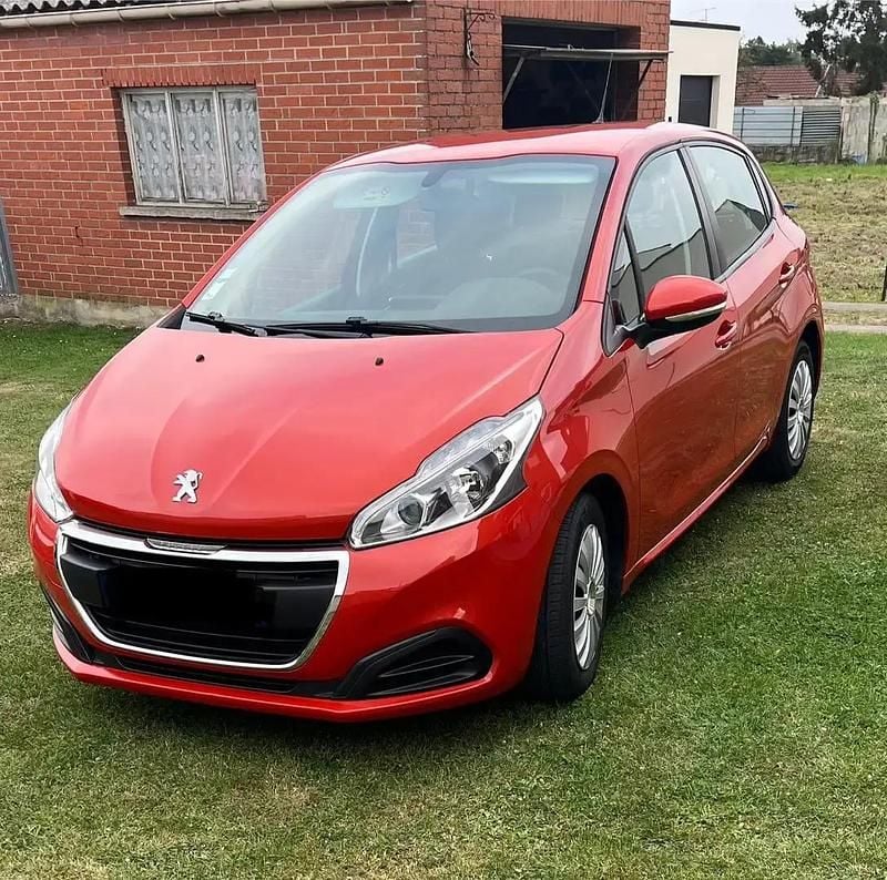 Utilisé 2018 Peugeot 208 Active Citadine | 7 000 € (Super prix) - Image 1/4