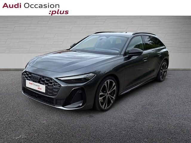 Gris daytona nacré Utilisé 2025 Audi A5 Design Coupé | 68 900 € - Image 1/4