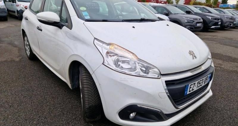 Utilisé 2018 Peugeot 208 Active Citadine | 9 750 € (Bon prix) - Image 1/3