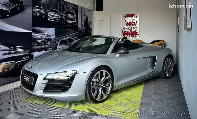 Gris Utilisé 2012 Audi R8 Coupé Sport Coupé | 74 990 € - Image 1/4