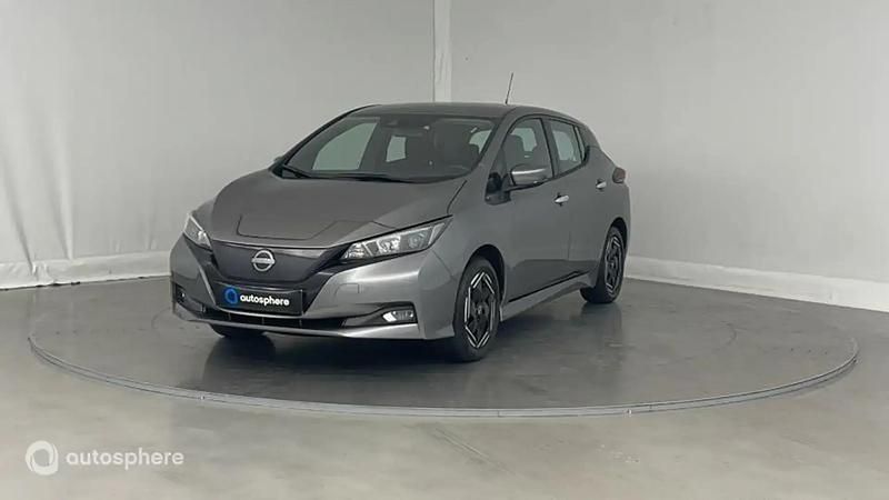 Gris Occasion 2023 Nissan Leaf Acenta Citadine | 15 499 € (Prix juste) - Image 1/4