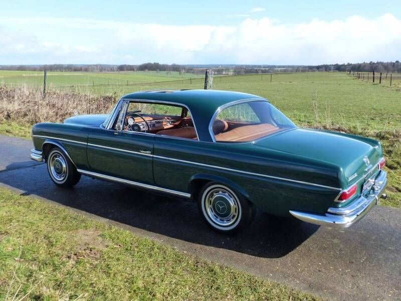 Occasion Mercedes 220 SE 120 ch (88 kW) 1961 Vert Coupé