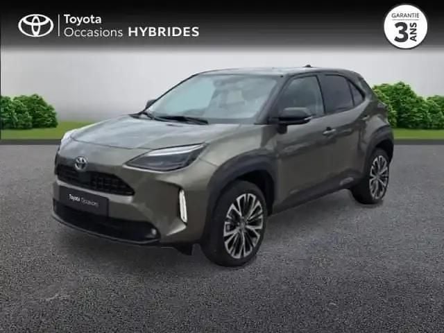 Bronze impérial/toit noir (m) Occasion 2022 Toyota Yaris Cross SUV | 21 900 € (Prix juste) - Image 1/4