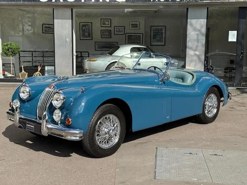 Bleu Occasion 1960 Jaguar XK Cabriolet | 125 000 € - Image 1/4