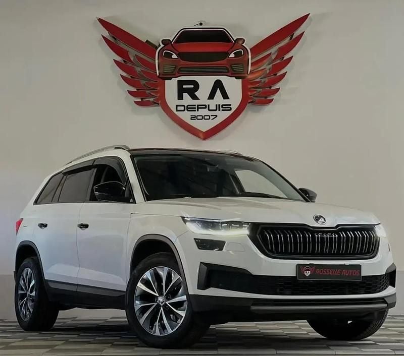 Blanc Utilisé 2023 Skoda Kodiaq Style SUV | 27 999 € (Super prix) - Image 1/4