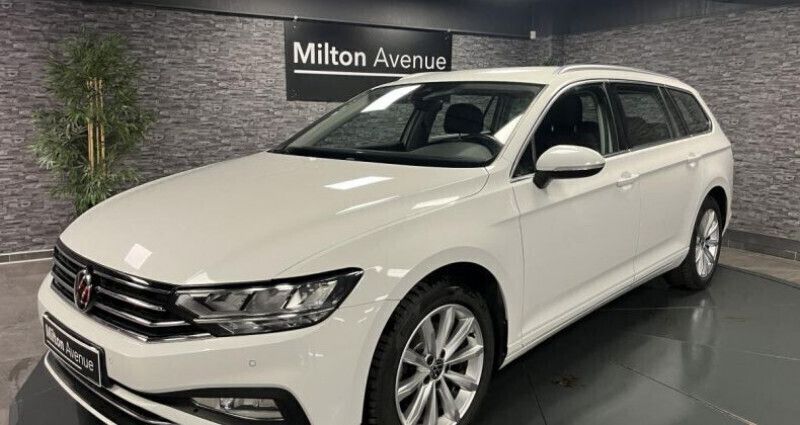 Blanc Utilisé 2020 VW Passat Business Break | 23 490 € (Prix juste) - Image 1/4