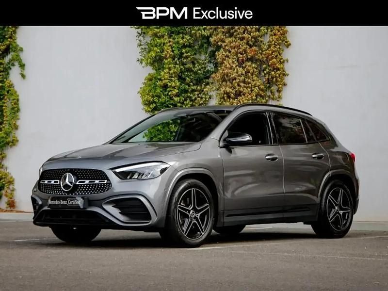 Gris Utilisé 2025 Mercedes GLA180 AMG line SUV | 40 900 € - Image 1/4