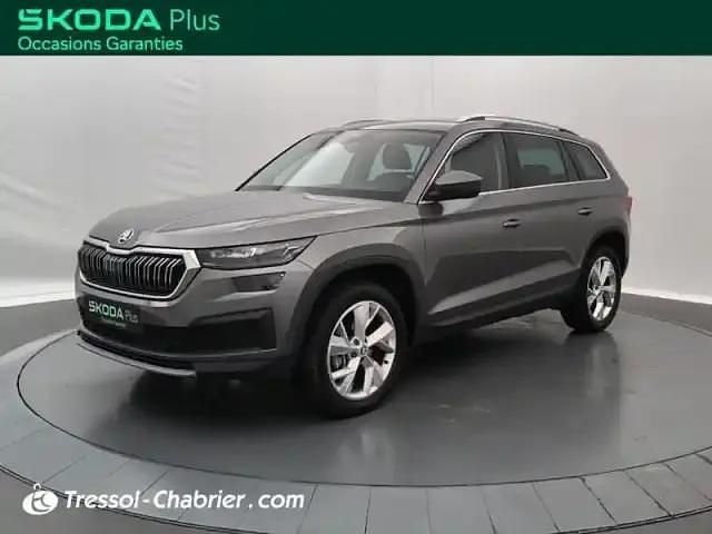 Gris graphite m Utilisé 2023 Skoda Kodiaq Style SUV | 37 599 € - Image 1/4