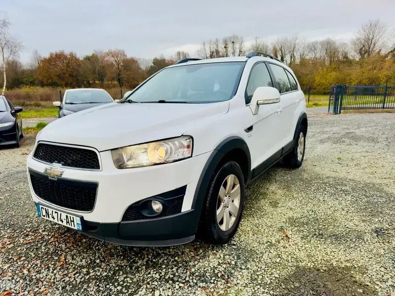 Blanc Utilisé 2012 Chevrolet Captiva SUV | 8 790 € - Image 1/4