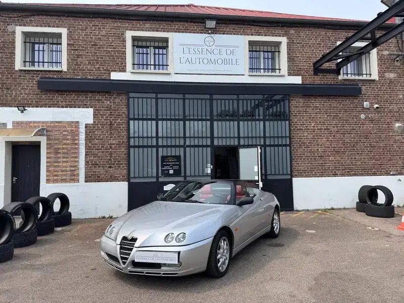 Argent Utilisé 2003 Alfa Romeo GTV Distinctive Cabriolet | 12 900 € - Image 1/4