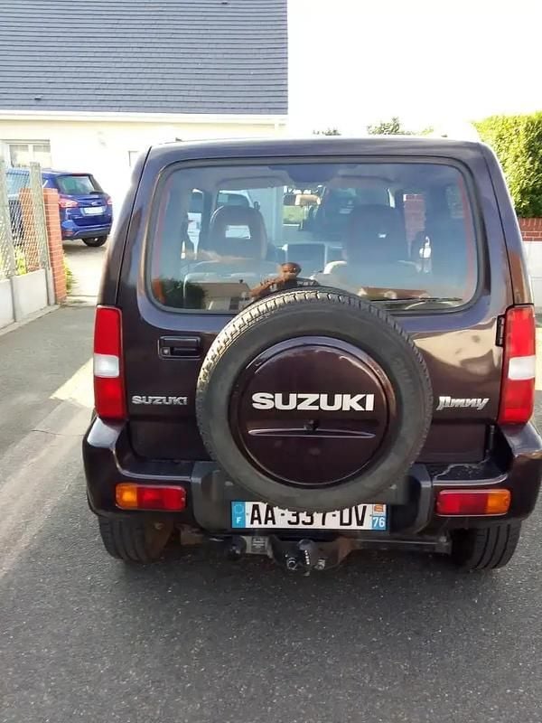 Mauve Utilisé 2009 Suzuki Jimny SUV | 10 500 € - Image 1/4