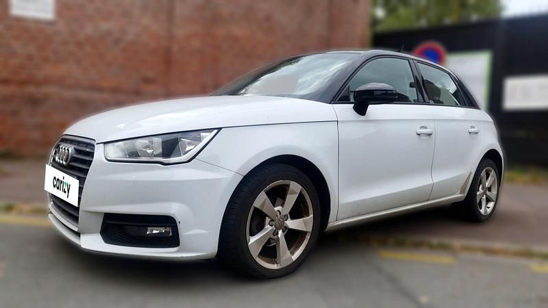 Blanc Utilisé 2015 Audi A1 Sportback Ambition Citadine | 11 390 € (Bon prix) - Image 1/4