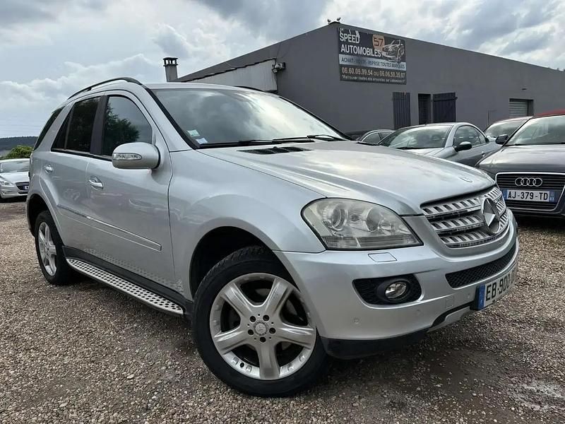Gris Occasion 2007 Mercedes 320 SUV | 7 999 € - Image 1/4
