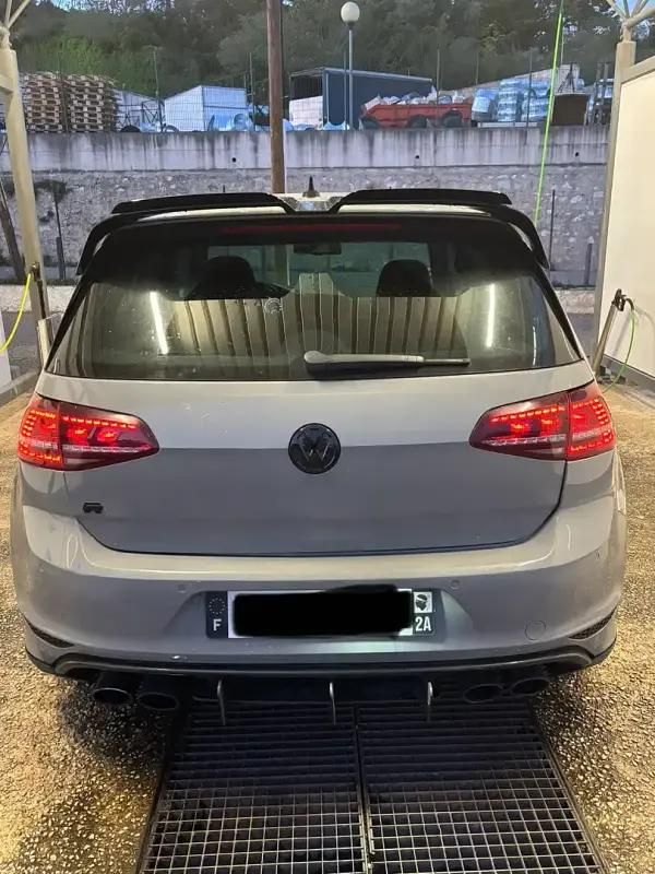 Utilisé 2015 VW Golf VII R Berline | 19 000 € (Prix juste) - Image 1/4