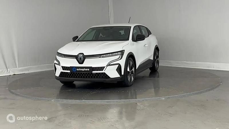Blanc Utilisé 2022 Renault Mégane Equilibre SUV | 18 499 € (Bon prix) - Image 1/4