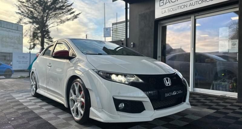 Occasion 2017 Honda Civic Berline | 29 990 € (Prix juste) - Image 1/4