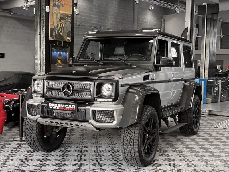 Blanc (covering gris métal) Utilisé 2016 Mercedes G500 4x4² Edition SUV | 174 900 € - Image 1/4