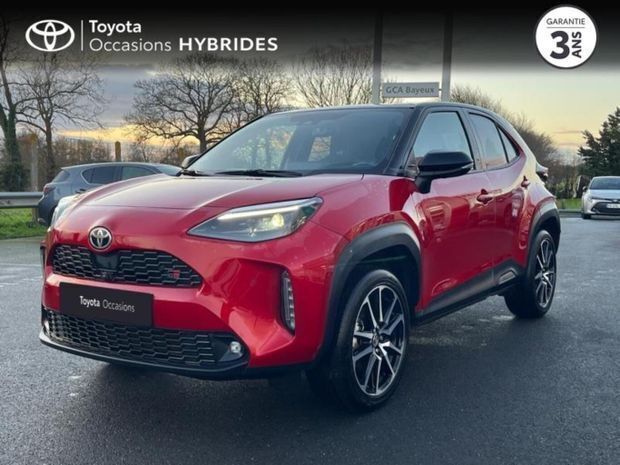 Noir Utilisé 2023 Toyota Yaris Hybrid Sport | 24 990 € (Prix juste) - Image 1/4