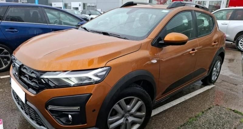 Occasion Dacia Sandero Stepway 100 ch (73 kW) 2022 Citadine