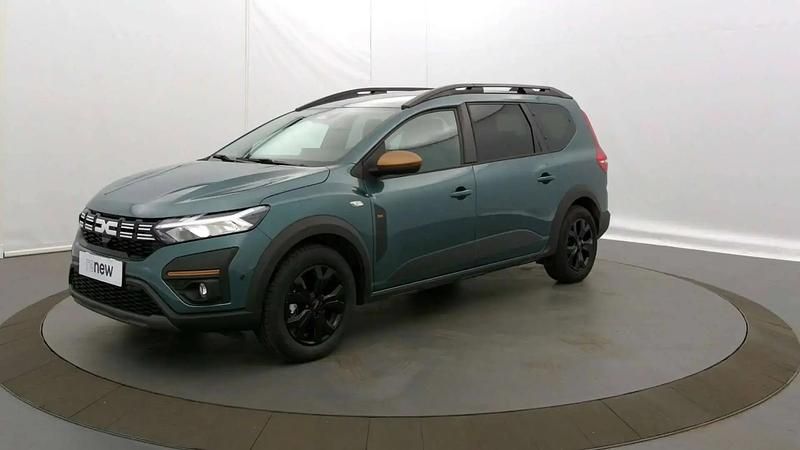 Vert Occasion 2025 Dacia Jogger Extreme Monospace | 26 990 € (Prix assez cher) - Image 1/4