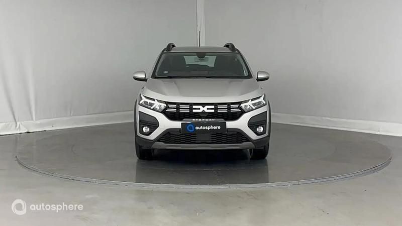 Image 2/4