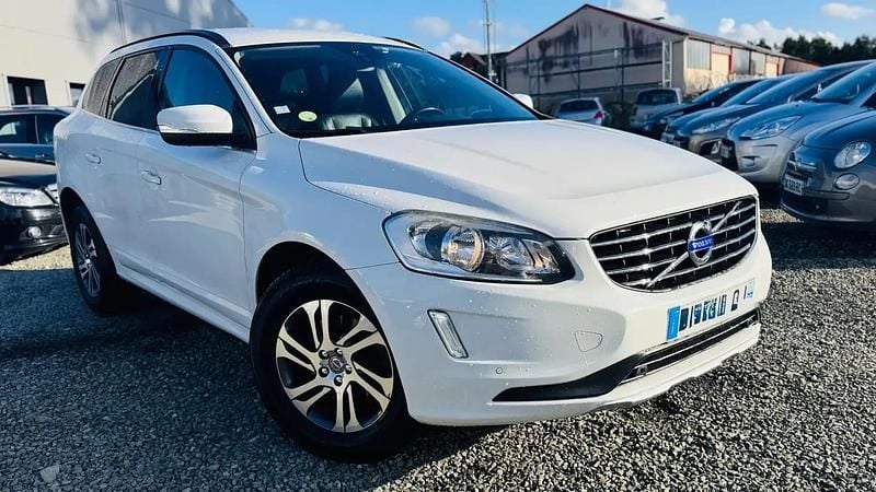 Blanc Utilisé 2015 Volvo XC60 SUV | 12 500 € (Prix juste) - Image 1/4
