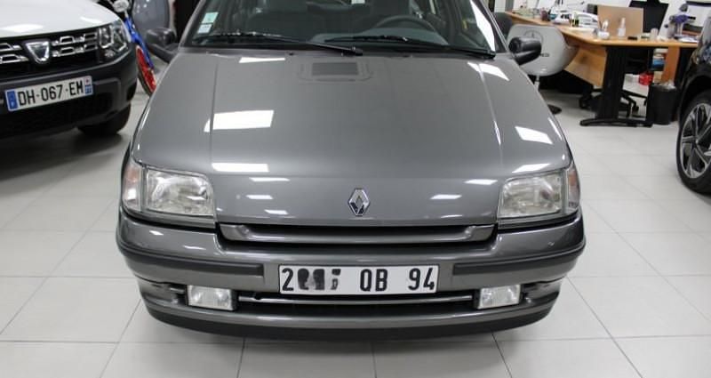Occasion Renault Clio 80 ch (58 kW) 1994 Gris Citadine