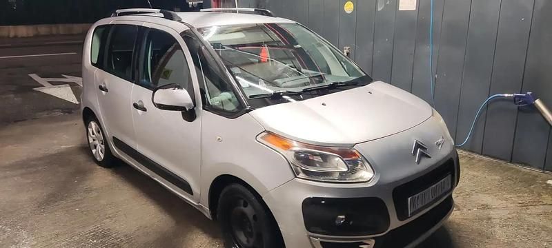 Occasion 2011 Citroën C3 Picasso Comfort Monospace | 5 299 € (Prix juste) - Image 1/4