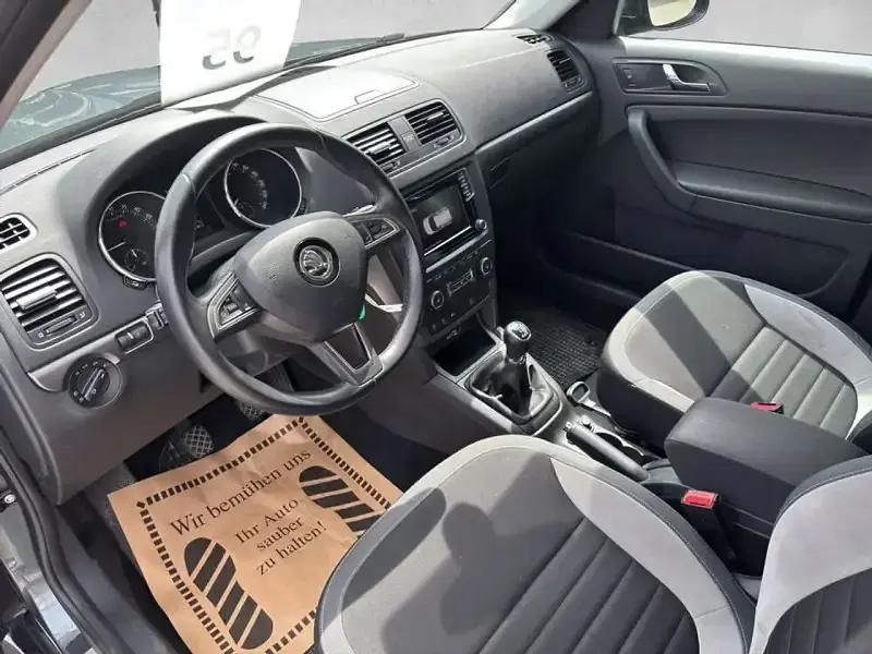 Utilisé 2016 Skoda Yeti SUV | 18 900 € (Prix assez cher) - Image 1/4