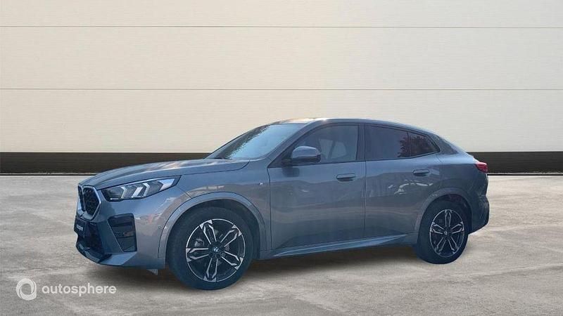 Gris Nouvelle 2024 BMW X2 M Sport SUV | 48 990 € - Image 1/4