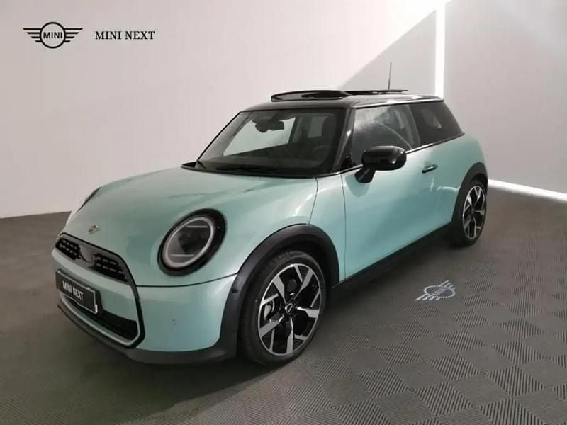 Argent Utilisé 2024 Mini Cooper Classic Citadine | 28 780 € (Prix juste) - Image 1/4