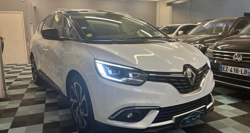 Occasion 2017 Renault Grand Scénic IV Bose Edition Monospace | 16 490 € (Prix juste) - Image 1/4