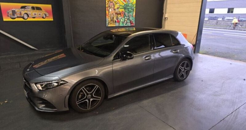 Gris Utilisé 2018 Mercedes A200 AMG line Berline | 26 500 € - Image 1/4