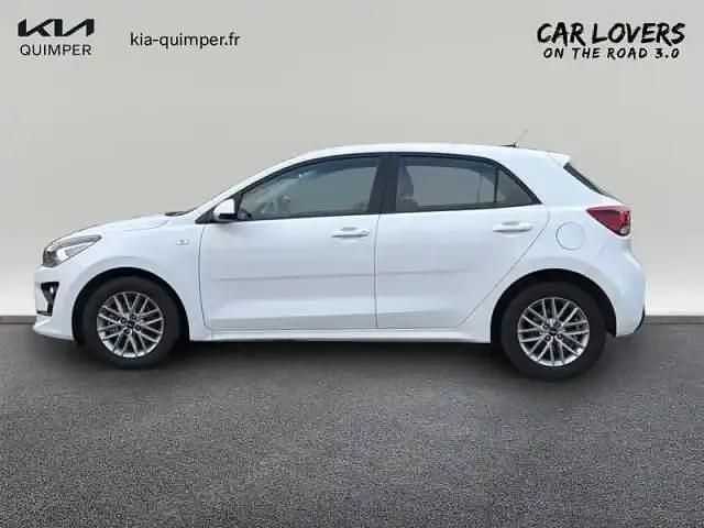 Occasion Kia Rio 2023 Blanc Berline