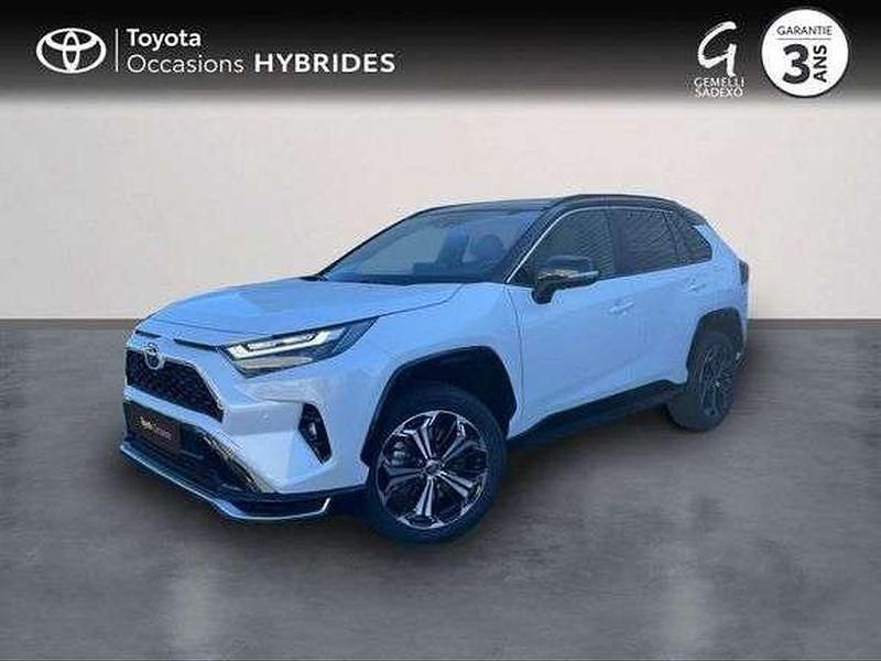 Utilisé 2025 Toyota RAV4 Hybrid SUV | 52 490 € (Prix cher) - Image 1/1