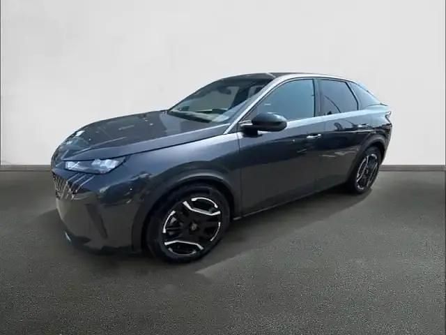 Gris Occasion 2025 Peugeot e-3008 Allure SUV | 40 490 € (Bon prix) - Image 1/4