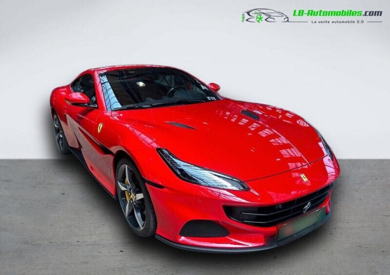 Utilisé 2022 Ferrari Portofino Coupé | 274 800 € (Prix cher) - Image 1/4