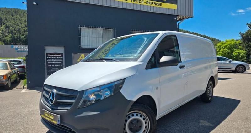 Utilisé 2019 Mercedes Vito Monospace | 17 990 € - Image 1/4