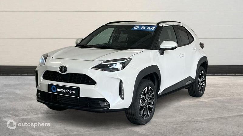 Nouvelle 2025 Toyota Yaris Hybrid Design SUV | 27 999 € (Prix juste) - Image 1/4