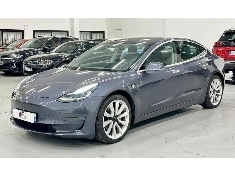 Gris Occasion 2019 Tesla Model 3 Long Range AWD Berline | 19 990 € (Bon prix) - Image 1/4