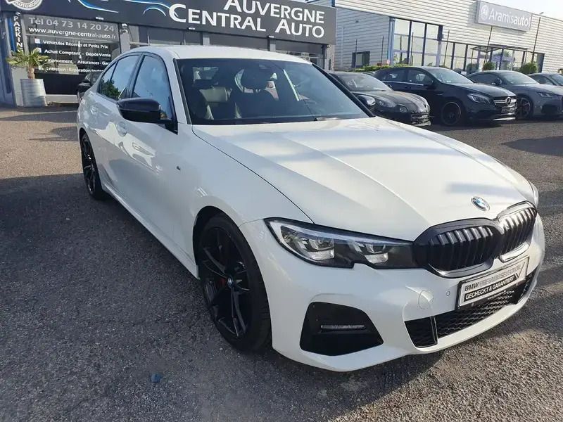 Blanc Utilisé 2020 BMW 320 M Sport Berline | 36 890 € (Prix juste) - Image 1/4
