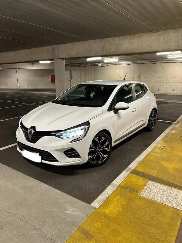 Blanc Utilisé 2020 Renault Clio V Berline | 10 490 € (Bon prix) - Image 1/4