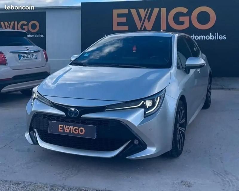Gris Utilisé 2022 Toyota Corolla Business Edition Berline | 20 989 € (Bon prix) - Image 1/4