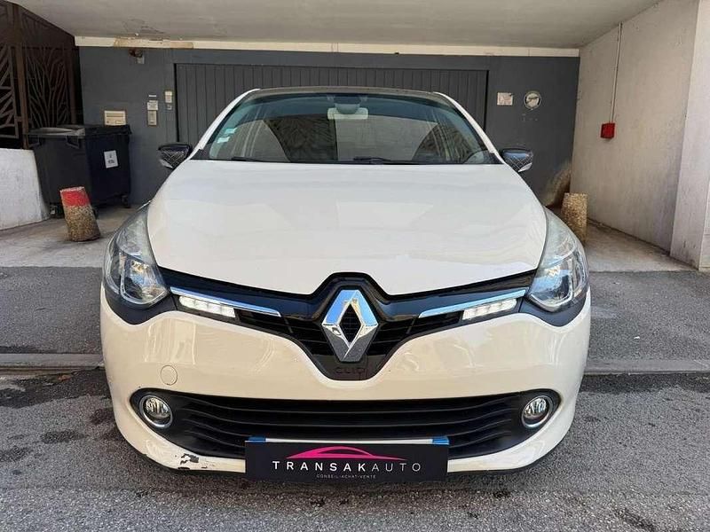 Occasion Renault Clio GrandTour Iconic 118 ch (86 kW) 2016 Beige Break
