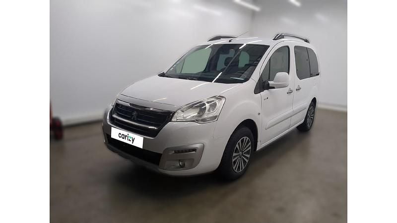 Blanc Utilisé 2017 Peugeot Partner Tepee Style Monospace | 9 990 € (Prix cher) - Image 1/4