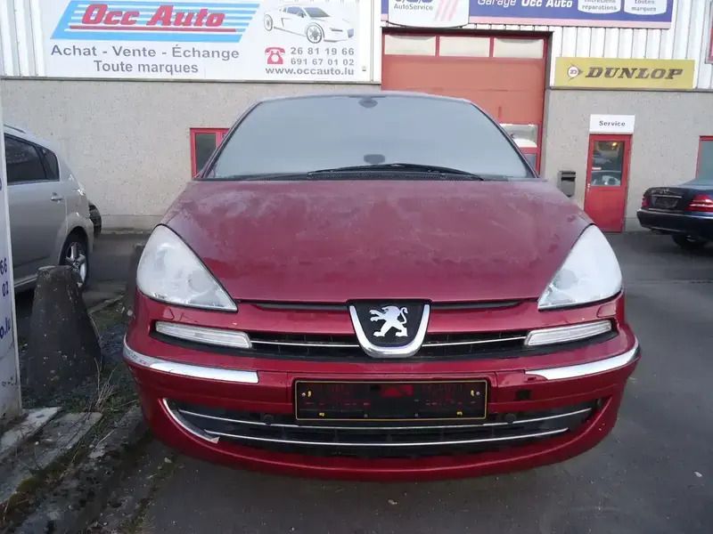 Rouge Utilisé 2008 Peugeot 807 Monospace | 6 499 € - Image 1/4